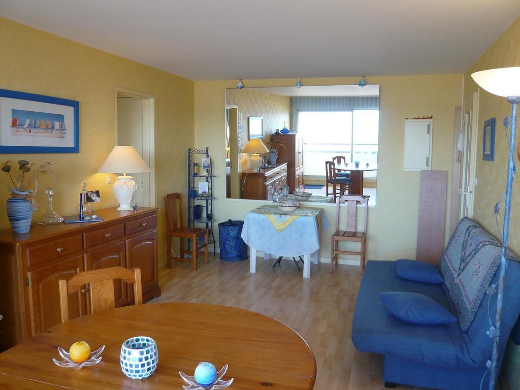 Apartment Cap Cabourg-19 By Interhome Room photo