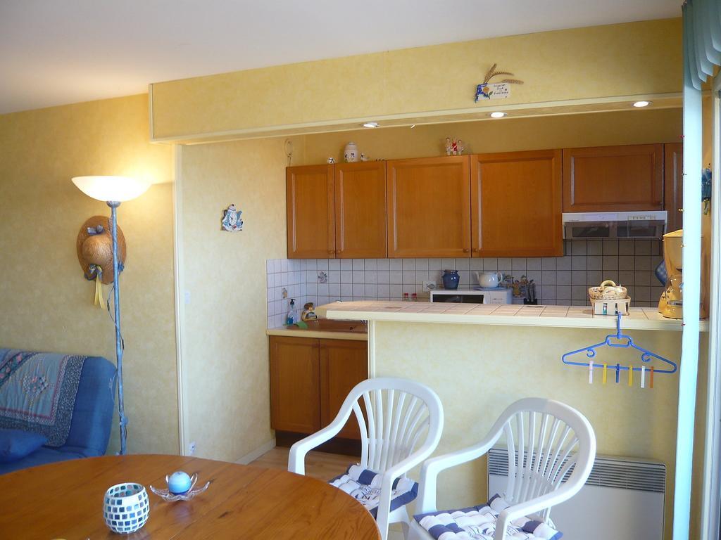 Apartment Cap Cabourg-19 By Interhome Room photo