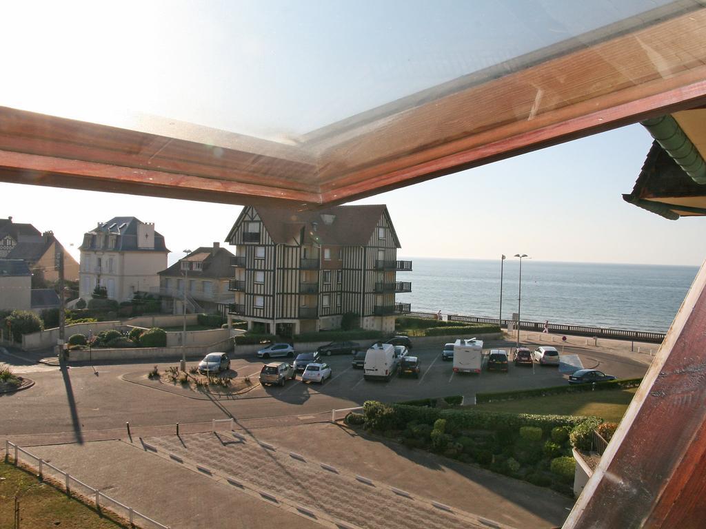 Apartment Cap Cabourg-19 By Interhome Room photo