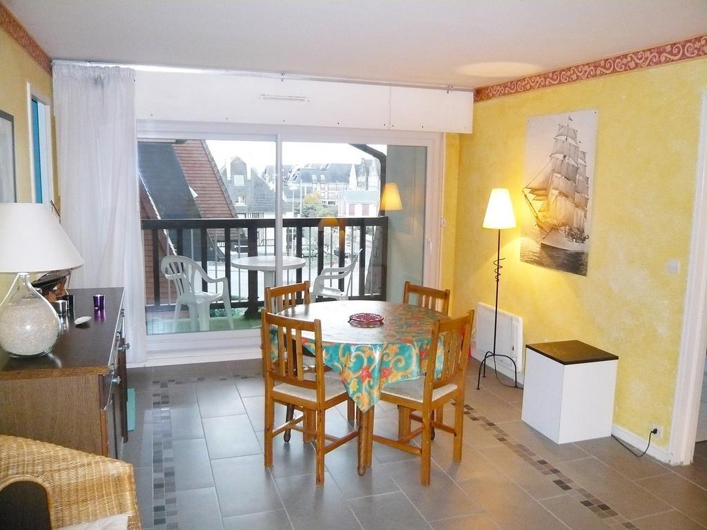 Apartment Cap Cabourg-19 By Interhome Room photo